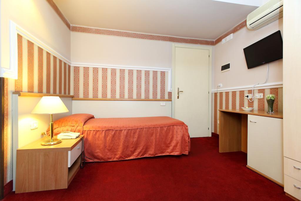 Catania Centro Rooms Екстер'єр фото