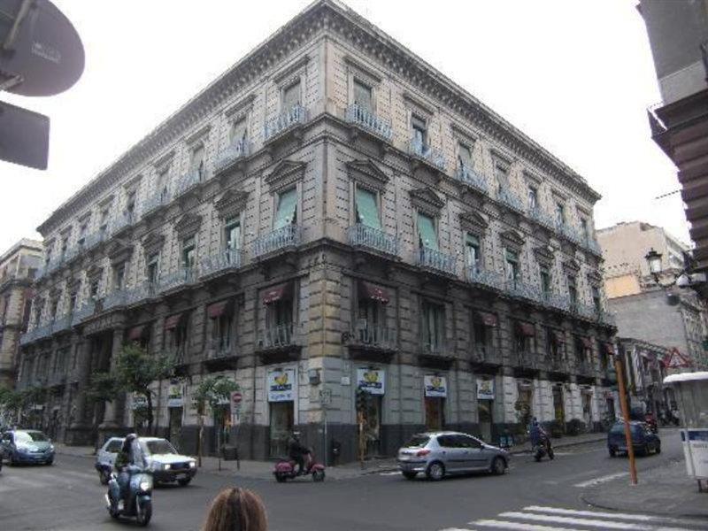 Catania Centro Rooms Екстер'єр фото