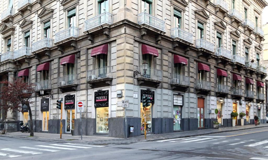 Catania Centro Rooms Екстер'єр фото
