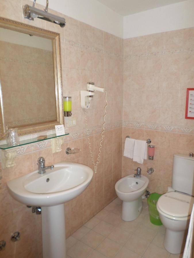 Catania Centro Rooms Екстер'єр фото